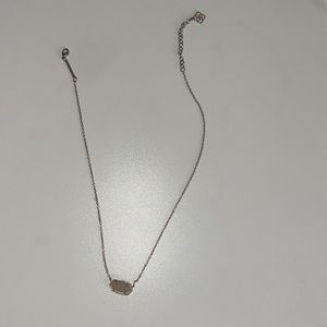 Kendra Scott necklace